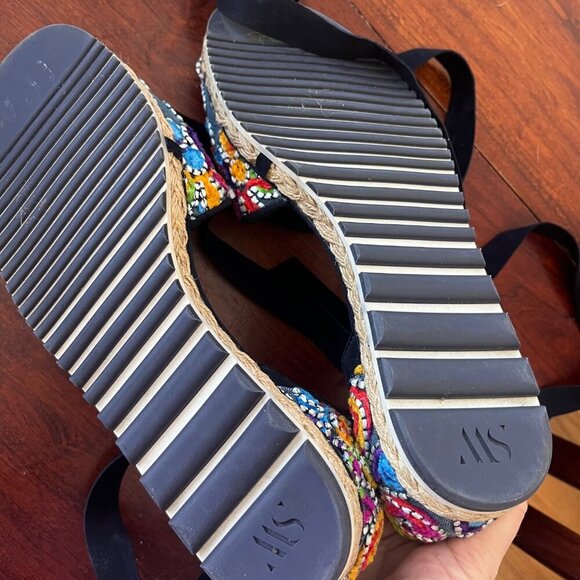 Stuart Weitzman Embroidered Denim Espadrille Flats With Black Ribbon Tie- Sz. 9. - Picture 10 of 13